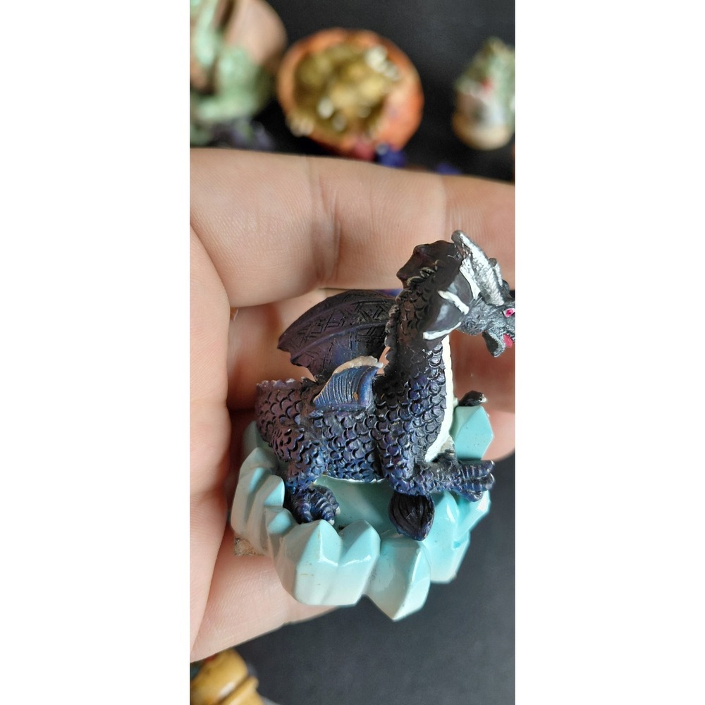 Mythical Creatures collectible fantasy Decor dragon & hatchling resin figurines - Picture 6 of 16